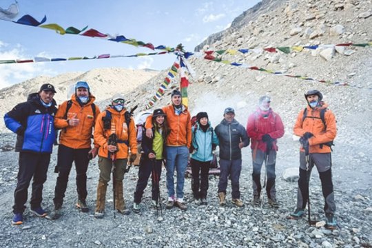 A. Valujavičius įveikė aukščiausią pasaulio viršukalnę