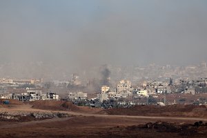 Gazos Ruožo civilinės gynybos agentūra praneša, kad per Izraelio smūgius žuvo 15 žmonių