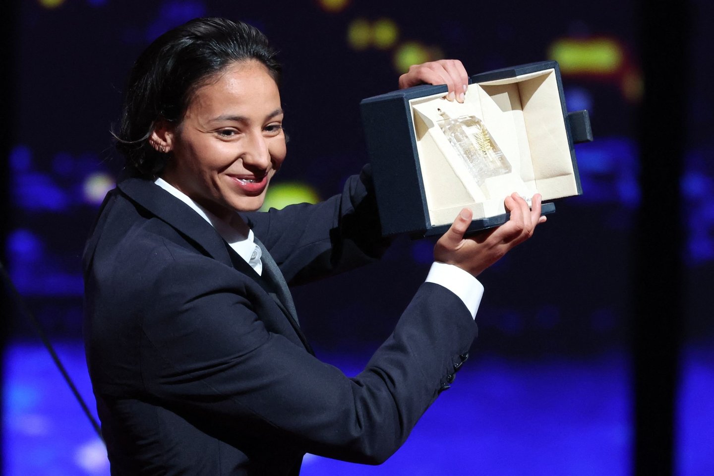 Geriausia aktore išrinkta filmo „Sesutė“ (angl. „Little Sister“) žvaigždė Nadia Melliti.<br>Scanpix/AFP/S.Al-Doumy nuotr.