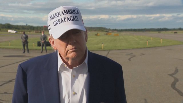 D. Trumpas užsipuolė V. Putiną: išvadinio bepročiu ir pagrasino Rusijos žlugimu