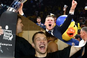 Kaip įžaidėjas Šaras šventė savo pirmąjį Eurolygos titulą: „Baik juokus, aš dar nebuvau atsigulęs“