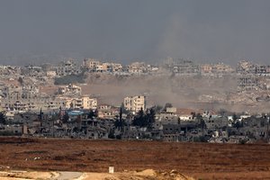 „Hamas“ šaltinis teigia, kad grupuotė sutinka su naujausiu tarpininkų pasiūlymu dėl paliaubų Gazoje