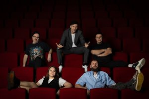 „Requiem“ kviečia nusiimti „Batus“ – T. Krivickas-Psichas apie vasarą, dainą ir seniai žadėtą albumą