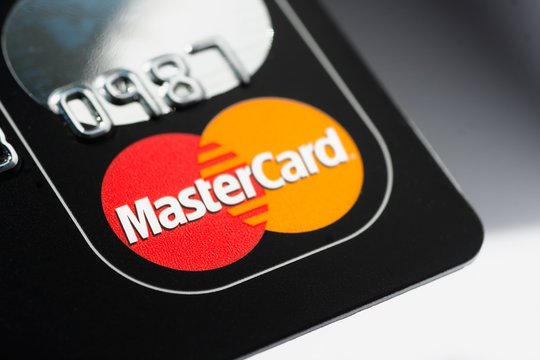 Bankas rengia unikalią naujovę atsiskaitantiems kortele – veiks nuo metų pabaigos