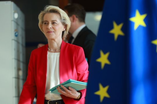EK pirmininkė kritikuoja pasibjaurėtinus Izraelio smūgius į civilinius objektus Gazos Ruože