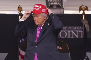 Kremliaus išbandymas D. Trumpui: įvardijo scenarijus, kurie gali smarkiai pakeisti karo Ukrainoje eigą