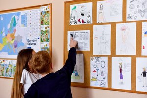 Kultūrinis ugdymas keičia mąstymą: mokiniai kuria repą, mokytojai ruošia integruotas pamokas bažnyčioje