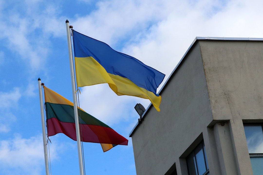 Ukrainos karo pabėgėliams skirtą milijoninę ES paramą Lietuva dalijo ir šalių agresorių piliečams