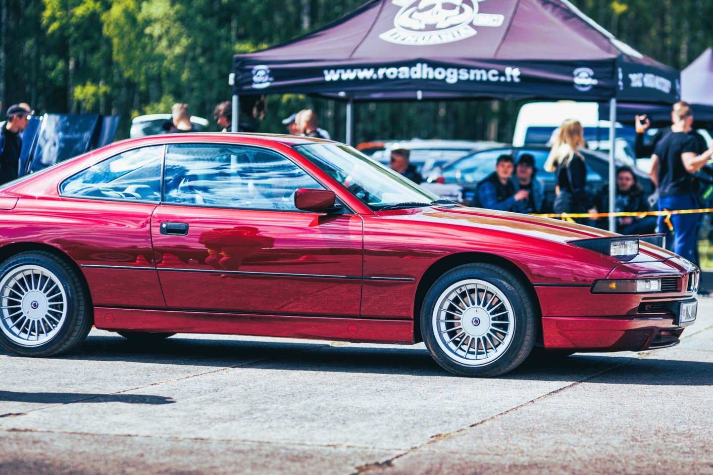 Jis pasakojo, kad šis automobilis pasirinktas ne kaip daiktas ar turtas, bet kaip istorinė nostalgija.<br>T. Pošiūno nuotr.