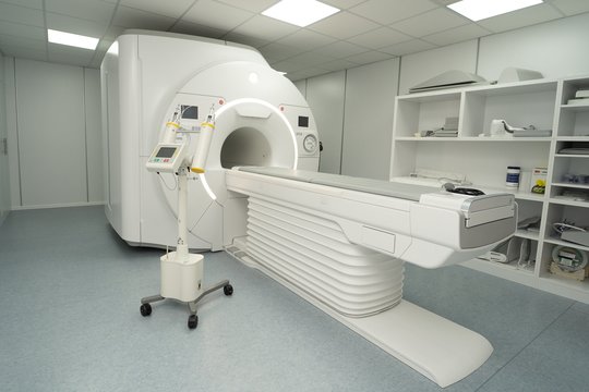 Vyriausybė pritarė siekiui naikinti papildomas priemokas už sveikatos priežiūros paslaugas