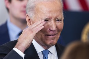 „Amerikos Brežnevas“ ir kaip neapgauti patiems savęs: ekspertas išnarpliojo nutylėtą J. Bideno dramą