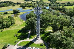 Suskubkite: vienas lankomiausių apžvalgos bokštų Lietuvoje netrukus bus mokamas  