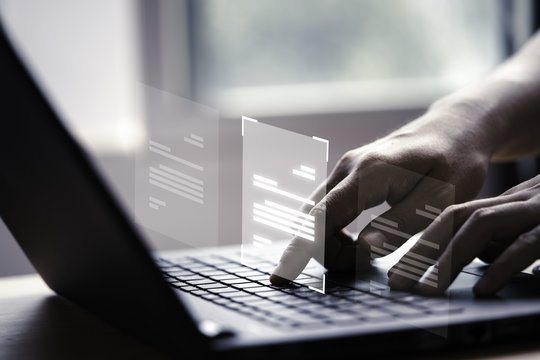 Pacientas ligonių kasas kaltina asmens duomenų pasisavinimu – situaciją įvertino teisininkas