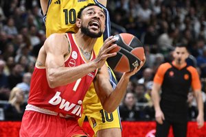 N. Williamsas-Gossas nebevilkės „Olympiakos“ marškinėlių – amerikietis išbrauktas iš komandos sudėties