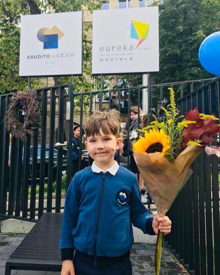 Trečiokas Augustas.