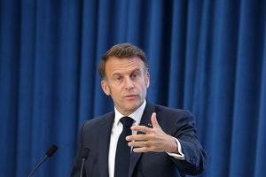 E. Macronas: Ukraina – JAV „patikimumo išbandymas“