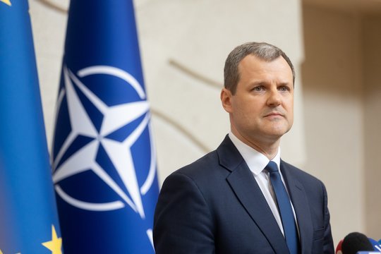 G. Paluckui kišant ranką į valstybės kišenę – problema laiko ne pinigus: nemato pagrindo pasitikėti Vyriausybe