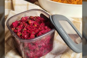 Šias burokėlių salotas įsimylėjo nuo pirmojo kąsnio: tiks ir prie patiekalo, ir lengvai vakarienei