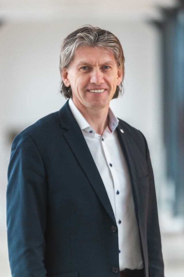 Informatikos, inžinerijos ir technologijų fakulteto Informatikos ir medijų technologijų katedros vedėjas Paulius Baltrušaitis.<br>Kauno kolegijos nuotr.