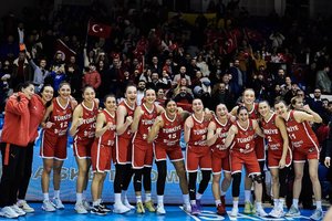 Turkijos moterų krepšinis – Europos priešakyje žengiantys klubai ir nusilpusi rinktinė