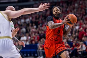 Čempionai neklumpa LKL atkrintamosiose: „Rytas“ nelengva pergale pradėjo pusfinalio seriją