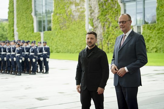 „The Guardian“ atskleidė, kodėl Vokietija nesuteikė Ukrainai „Taurus“ raketų