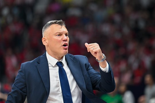 Šarui – problemos: pralaimėjimą patyrusi „Fenerbahce“ Turkijoje jau prispausta prie sienos