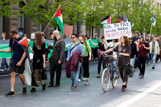 Vilniuje žygiavo protestuotojai prieš įvykius Palestinoje 