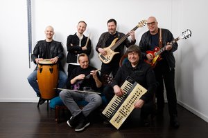 Kauno dainų slėnyje koncertuos legendinė latvių grupė „ZODIAC“