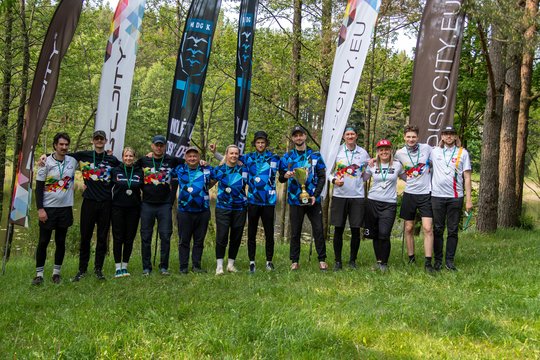 Trečiajame Lietuvos diskgolfo komandiniame čempionate – molėtiškių triumfas