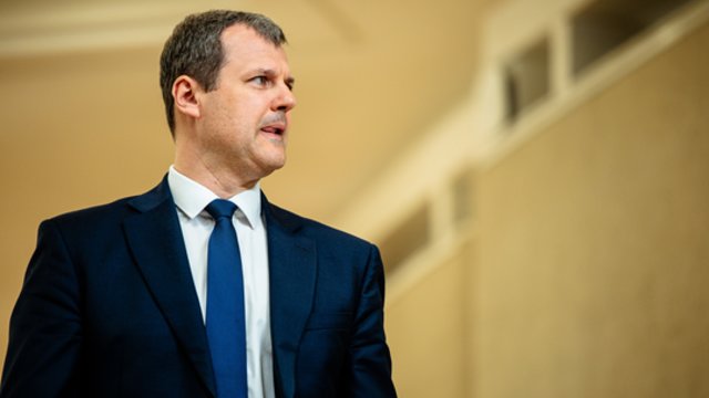 Kol kas G. Palucko pasiaiškinimai parlamentarų neįtikina: užkliūna kelios detalės