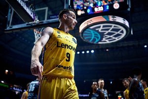 Kosmosas Ispanijoje – 42 metų M. Huertas surengė neįtikėtiną šou