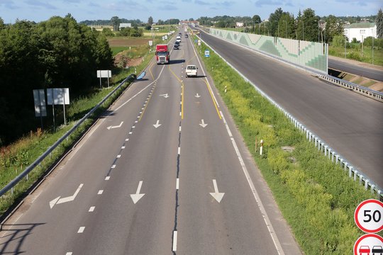 Jau netrukus skirtingose šalies automagistralėse prasidės darbai: ką žinoti vairuotojams