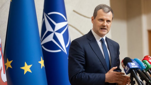 Seime į klausimus atsakinėjęs G. Paluckas nemato priežasčių trauktis: „Esu pasirengęs bendradarbiauti“