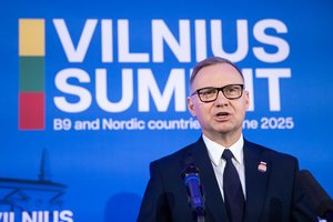 G. Nausėda sako, kad ryšys su A. Duda leido užtikrinti tarpusavio pagarba grįstus dvišalius santykius