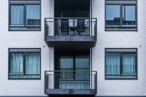 Ketina pratęsti terminą apskųsti nelegalias statybas: aiškėja, koks jis bus