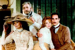 „Frančeska ir Nuncijata“: romanas apie gyvenimą Vezuvijaus papėdėje, stiprias moteris ir ... makaronus 