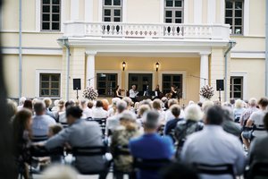 Festivalis „Muzika Jašiūnų dvare“ kvies mėgautis išskirtiniais klasikinės ir tradicinės įvairių tautų muzikos koncertais