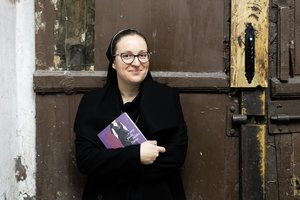 Garsi vienuolė Viktorija Voidogaitė pasitraukė iš vienuolyno