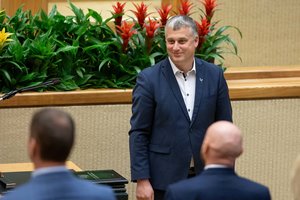 Po L. Kasčiūno pareiškimo V. Ąžuolas ketina imtis veiksmų, o konservatorius atkirto – nebūk „skystalas“