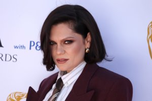 Jungtinės Karalystės žvaigždei Jessie J diagnozuotas vėžys