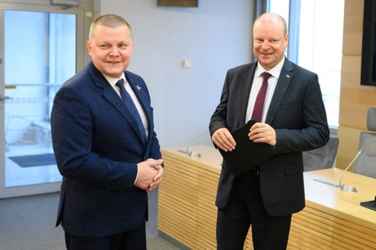 S. Skvernelį lunatiku pavadinusiam D. Gaižauskui etikos sargai rekomenduoja susilaikyti nuo tokių pareiškimų