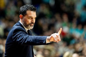 „Vilkai“ keičia kailį: po fiasko virtusio sezono nusprendė parodyti duris treneriui