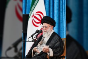 Irano lyderis atmetė „arogantiškus“ JAV reikalavimus liautis sodrinti uraną