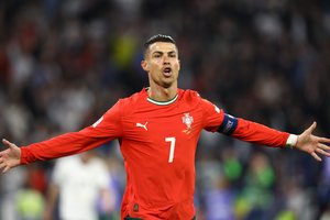 C. Ronaldo įvartis išvedė portugalus į UEFA Tautų lygos finalą