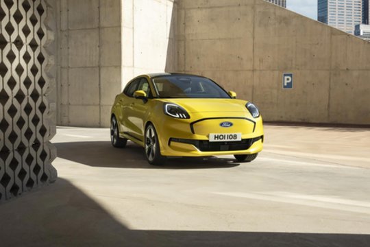 Šie automobiliai – vieni mėgstamiausių: dėl ko jie užsitarnavo tokį vardą?