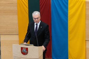 G. Nausėdos metinis pranešimas: 7 pavardės, raginimas dėl partnerystės ir tik švelnus kepštelėjimas G. Paluckui