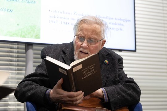 V. Landsbergis „įkando“ Vyriausybei: bandė pagirti, bet beveik niekur nebuvo už ką