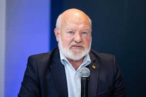 E. Gentvilas ragina premjerą susitikti su liberalų frakcija: nelaukite, kol pasidarysime greiti ir įsiutę