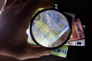 Paskaičiavo, kas gyventojų lauktų pakeitus GPM: daliai lengva nebus